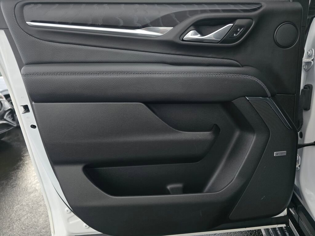 Used 2023 GMC Yukon XL Denali image 20