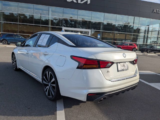 Used 2021 Nissan Altima 2.5 SR w/ SR Premium Package FWD image 5