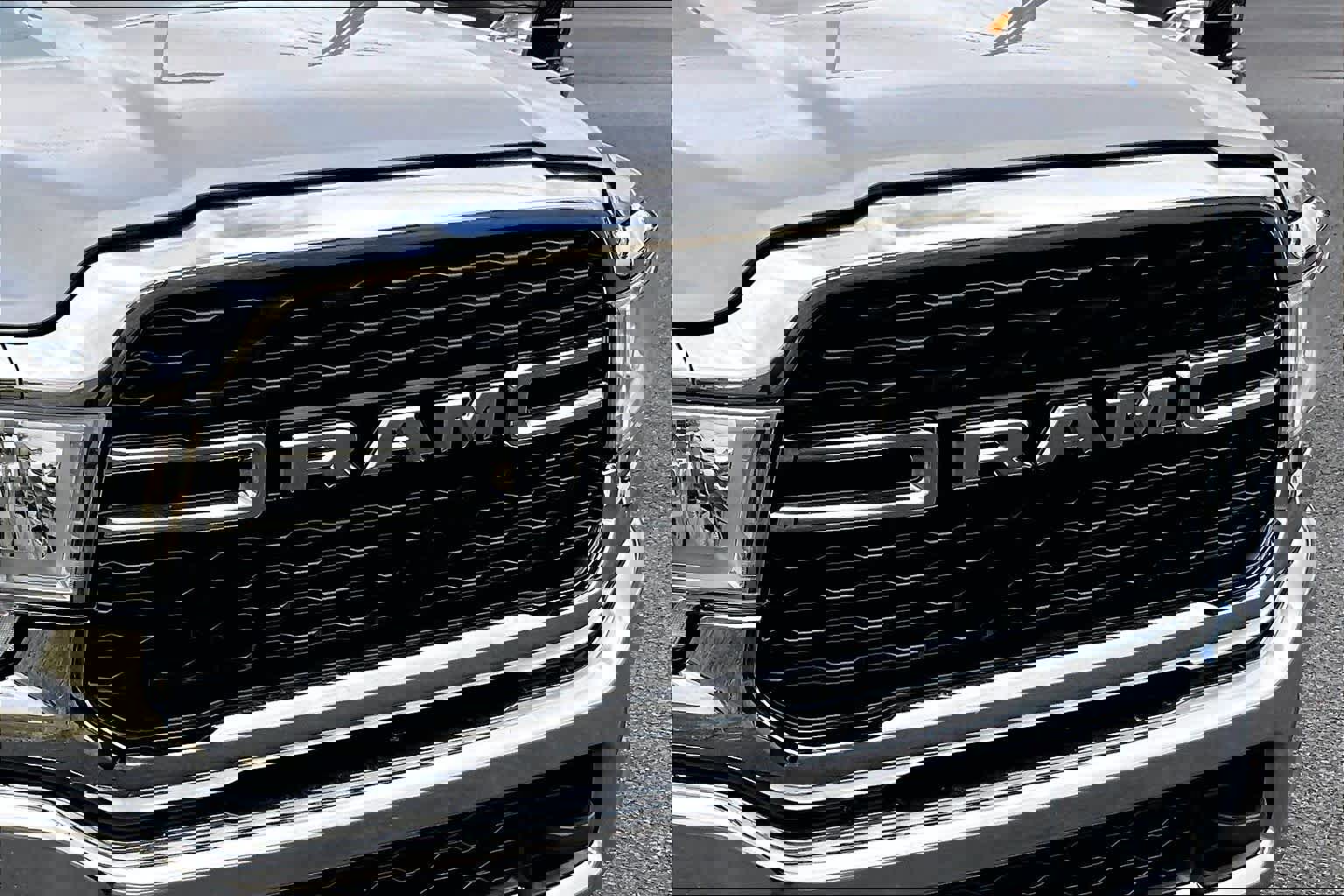 Used 2024 RAM 2500 Big Horn image 32