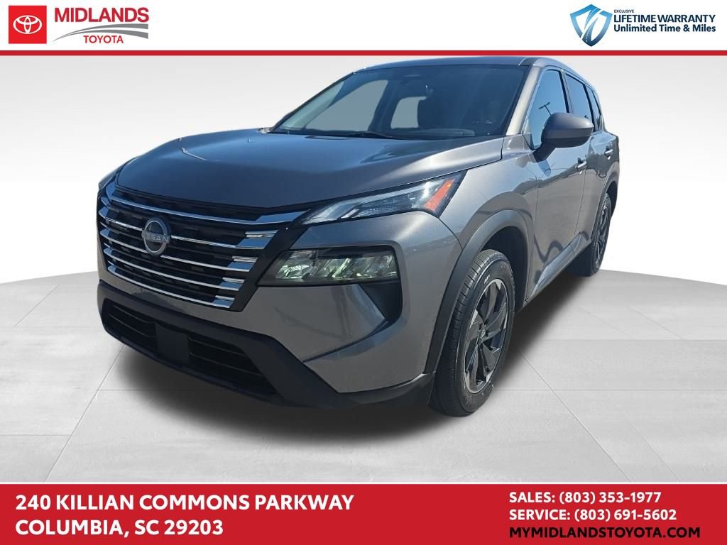 Used 2024 Nissan Rogue SV