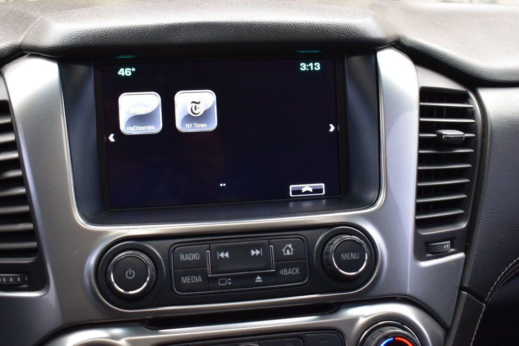 Used 2018 Chevrolet Suburban LT image 38