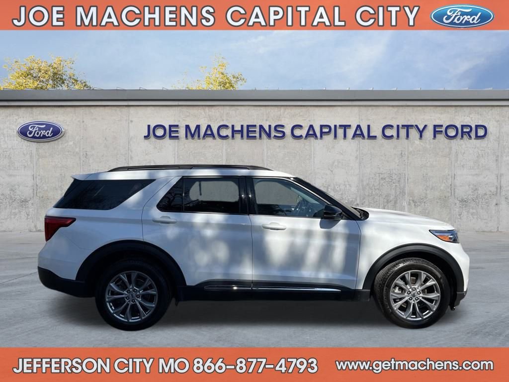 Certified 2023 Ford Explorer XLT w/ Equipment Group 202A image 5