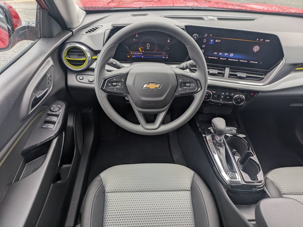 New 2026 Chevrolet Trax LT FWD image 16