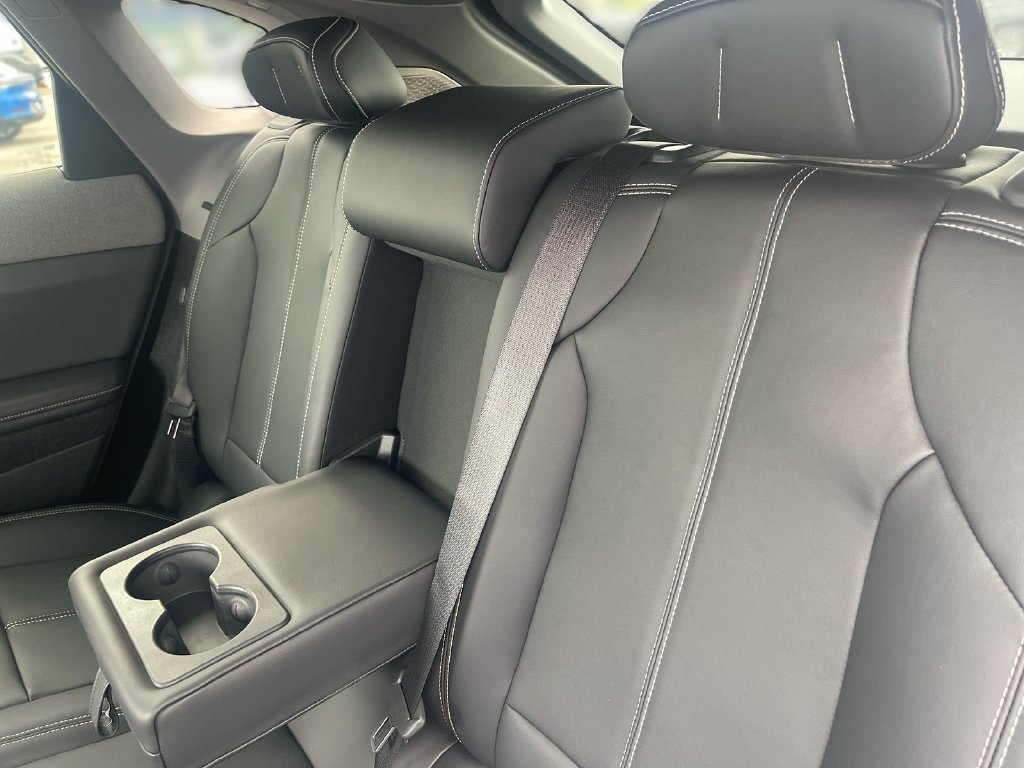 New 2027 Cadillac Optiq Luxury w/ LPO, Floor Liner Package AWD/4WD image 35