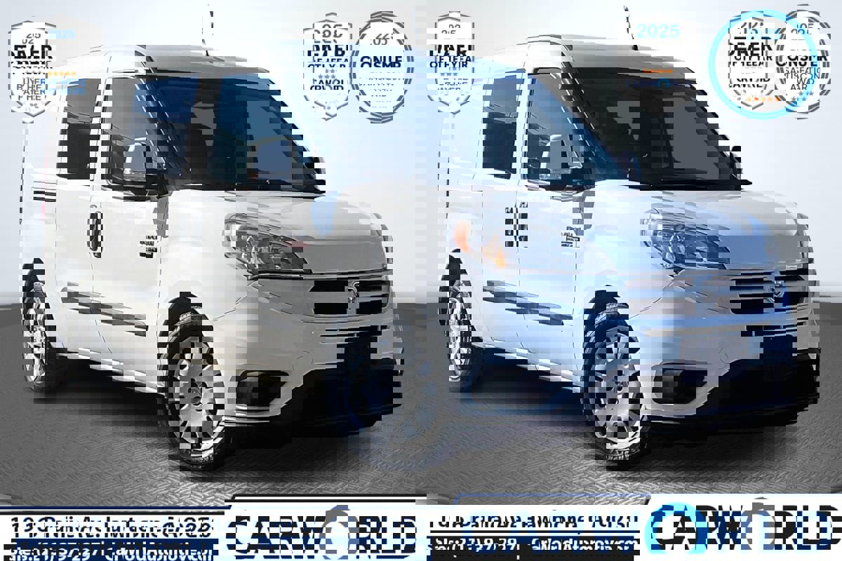 Used 2017 RAM ProMaster City Tradesman SLT w/ Rear Back-up Camera Group image 1