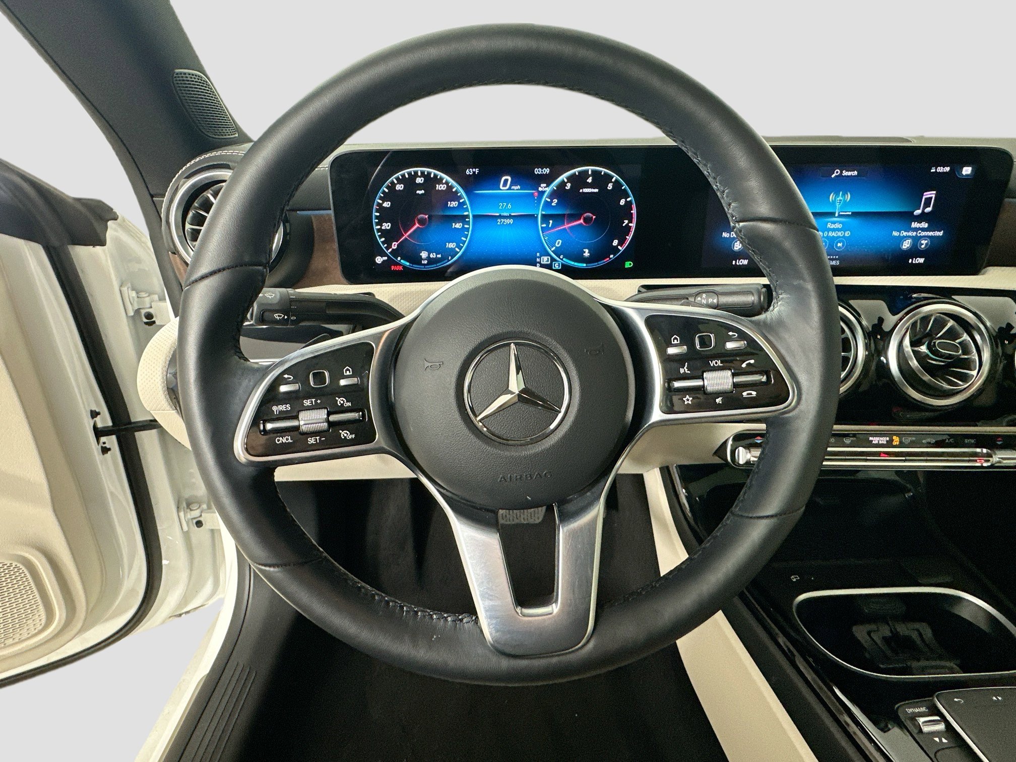Certified 2023 Mercedes-Benz CLA 250 4MATIC image 11