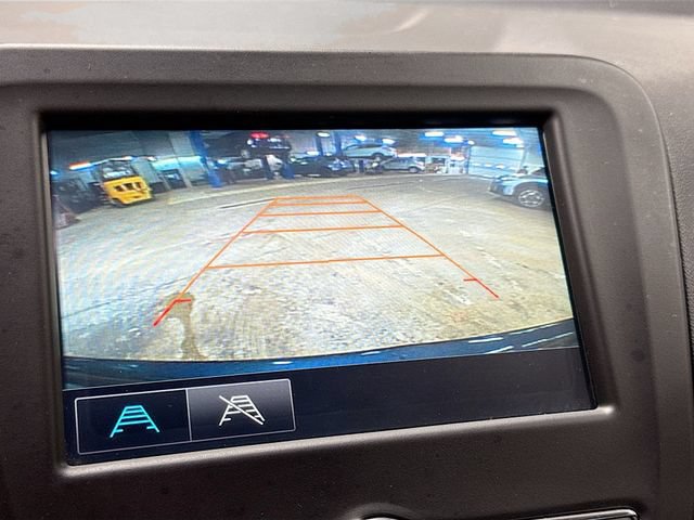 Used 2018 Chevrolet Equinox LS FWD image 13