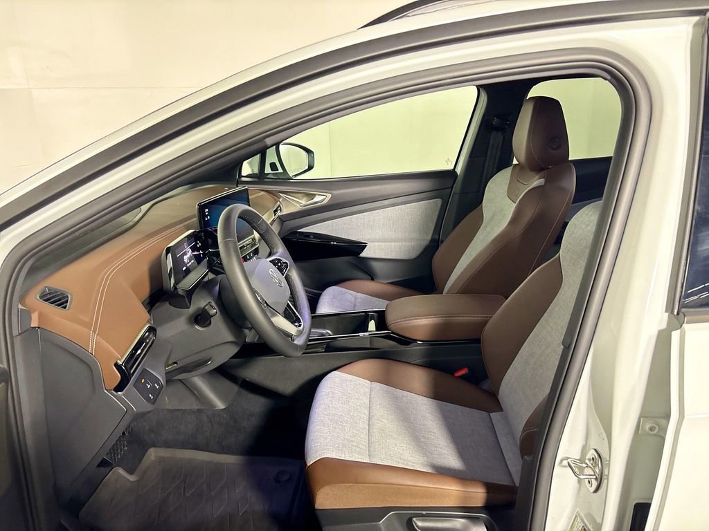 Certified 2024 Volkswagen ID.4 2WD image 11