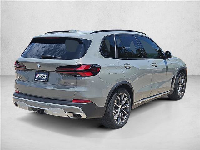 Used 2025 BMW X5 xDrive40i w/ M Sport Package AWD/4WD image 5
