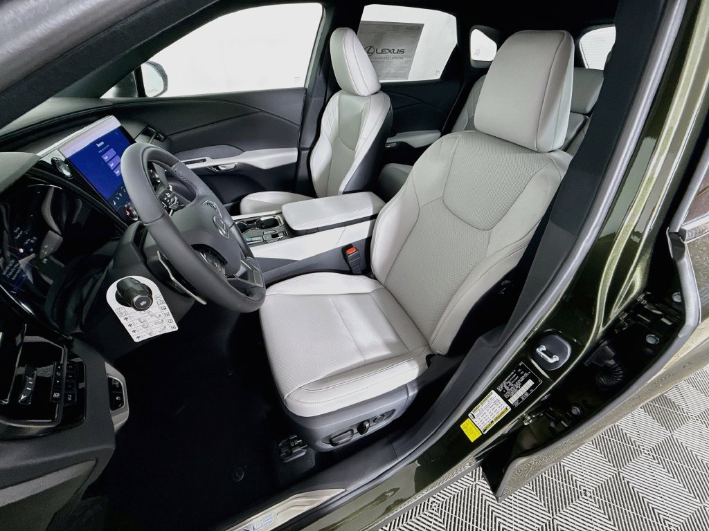 New 2026 Lexus RX 350 Premium w/ Convenience Package FWD image 16