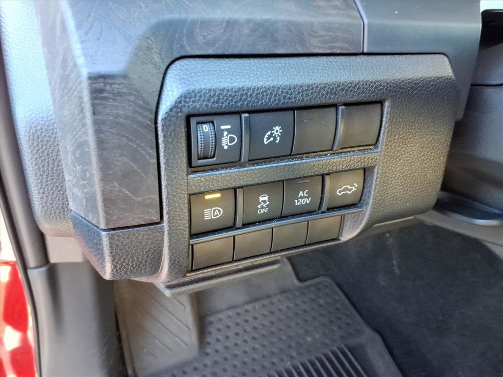 Used 2024 Toyota Tacoma Limited w/ Limited Package (LT) image 26