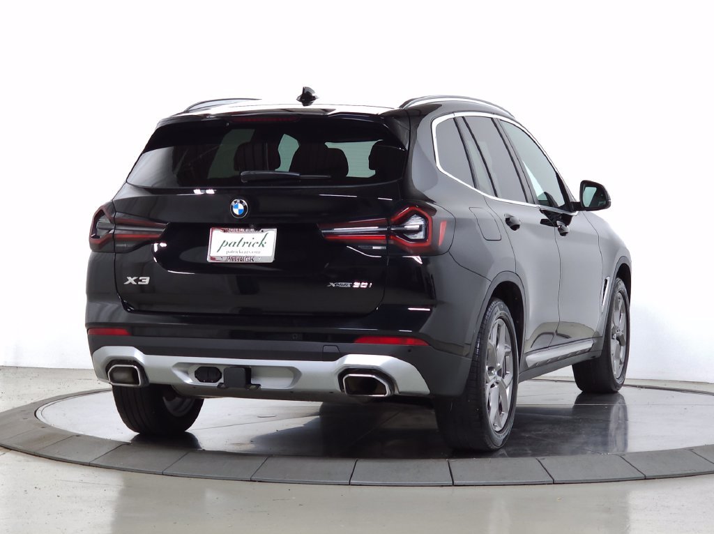 Used 2024 BMW X3 xDrive30i w/ Premium Package AWD/4WD image 9