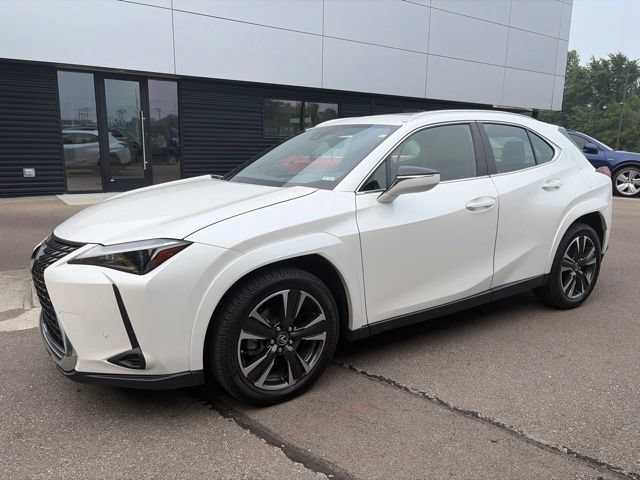 Used 2023 Lexus UX 250h FWD w/ Accessory Package (Z1) image 6