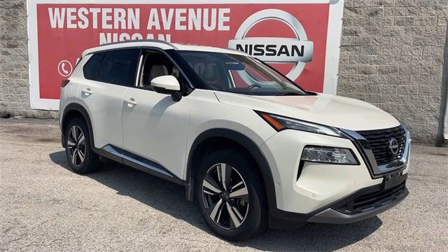 Used 2023 Nissan Rogue SL w/ SL Premium Package image 21