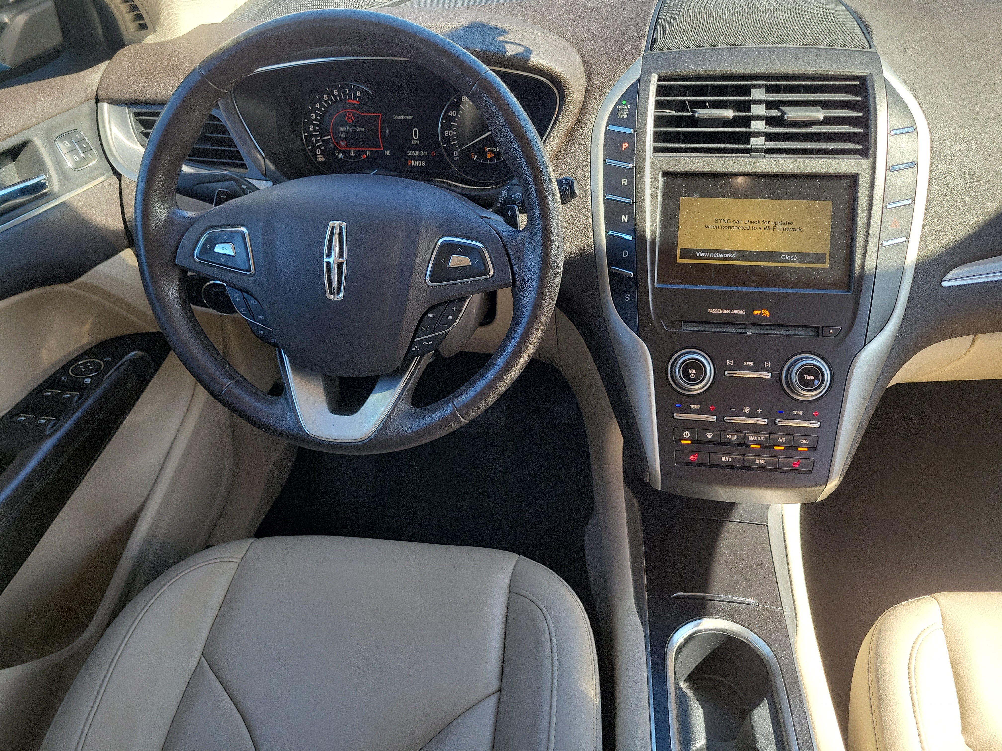 Used 2019 Lincoln MKC Premiere FWD image 20