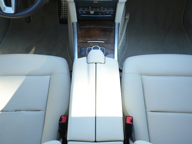 Used 2016 Mercedes-Benz E 350 Sedan image 29
