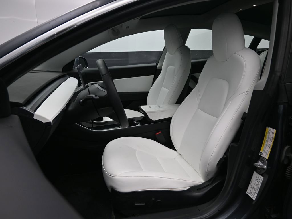 Used 2019 Tesla Model 3 Long Range image 18