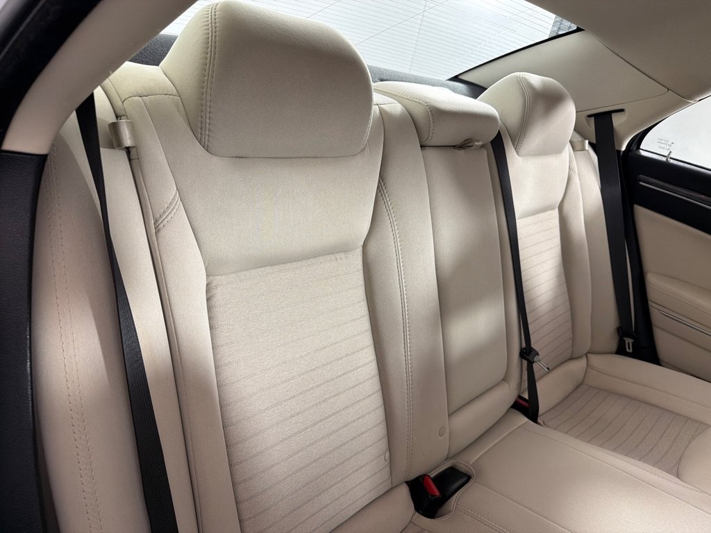 Used 2019 Chrysler 300 Touring w/ Sport Appearance Package RWD image 19