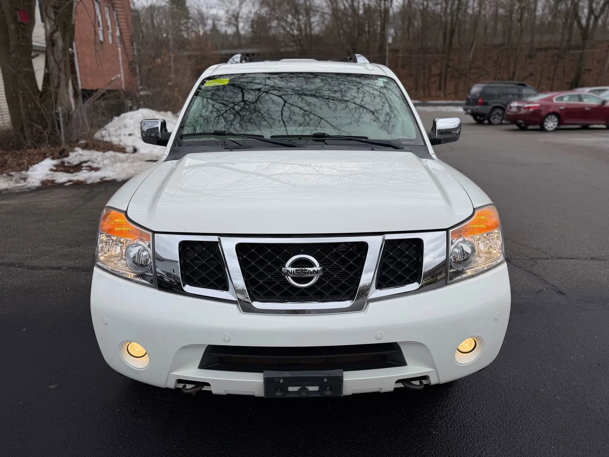 Used 2015 Nissan Armada Platinum image 2