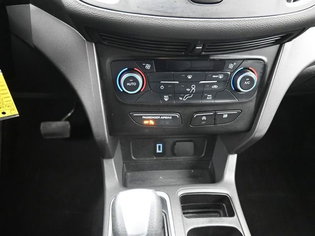 Used 2017 Ford Escape SE image 31