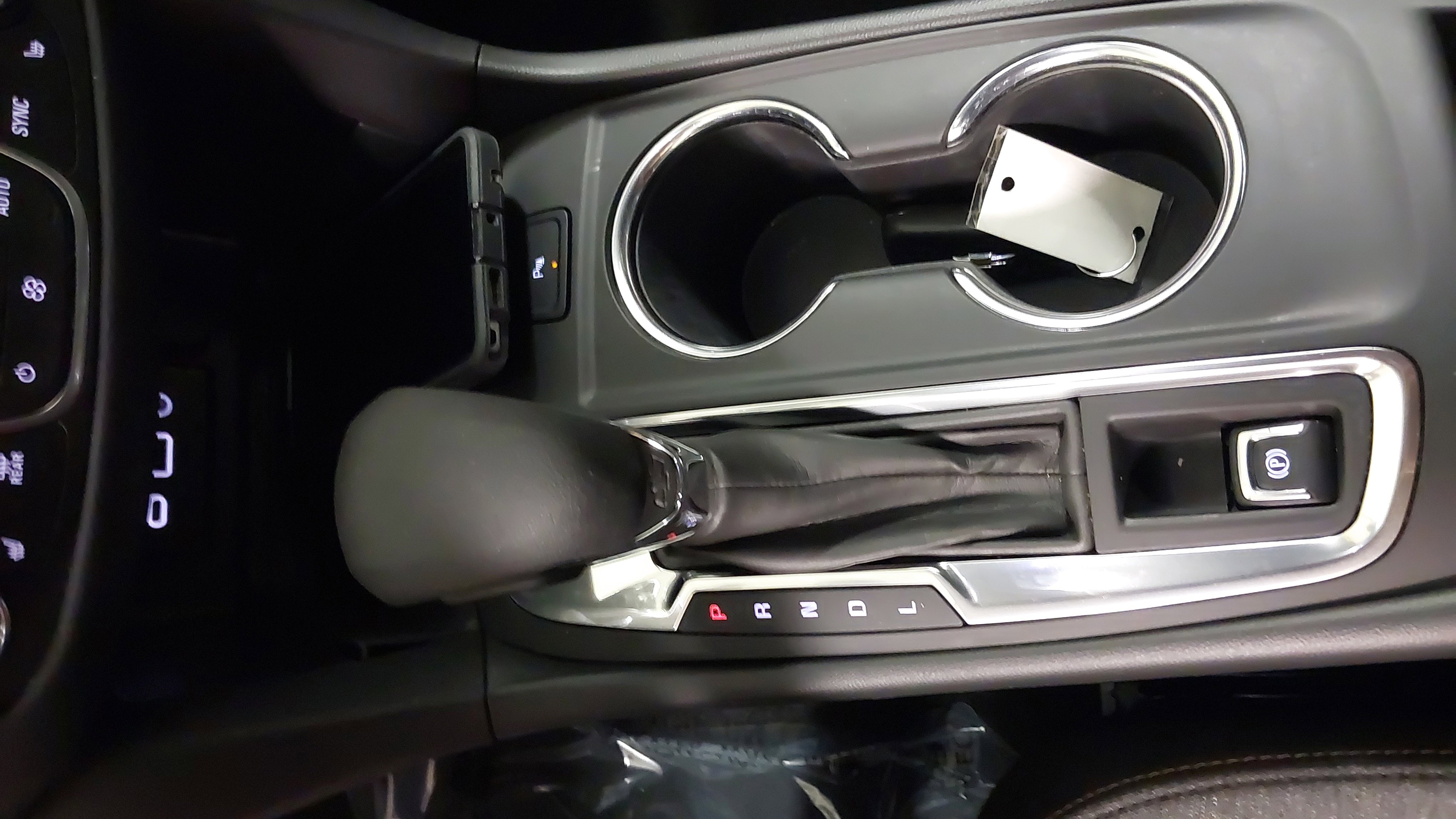 Used 2024 Chevrolet Equinox LT AWD/4WD image 21