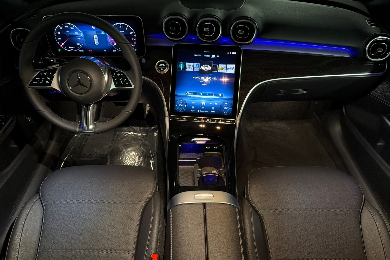 New 2026 Mercedes-Benz C 300 Sedan image 12