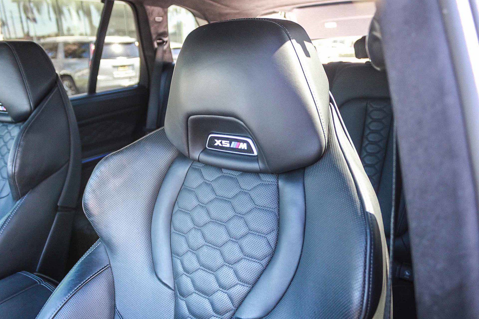Used 2021 BMW X5 M w/ Executive Package AWD/4WD image 25