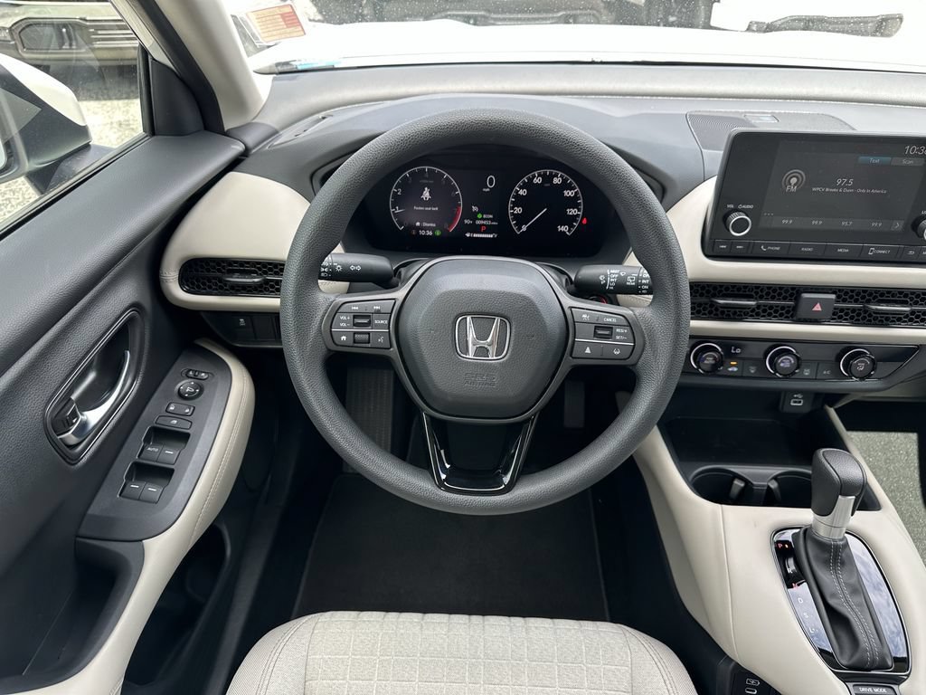 Used 2025 Honda HR-V LX image 13
