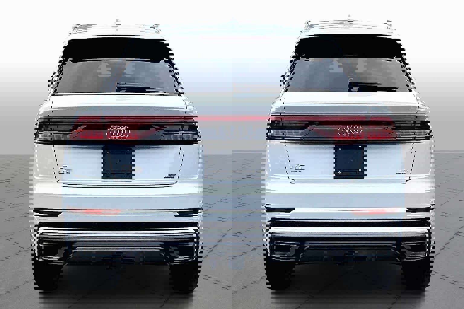 Used 2021 Audi Q8 Premium Plus w/ Premium Plus Package image 5