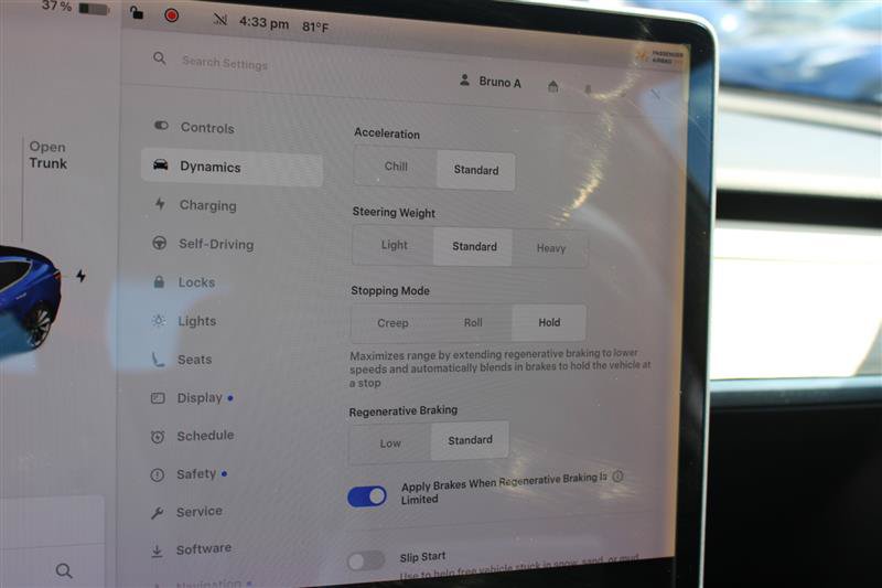 Used 2020 Tesla Model 3 Standard Range Plus RWD image 13