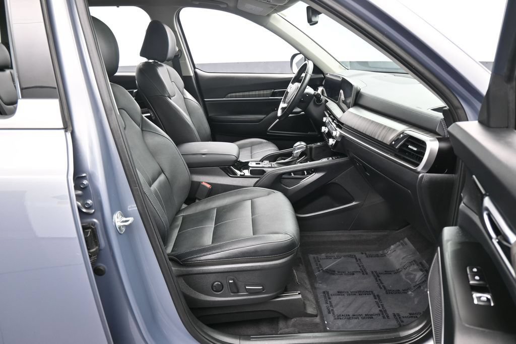 Used 2024 Kia Telluride EX AWD/4WD image 46