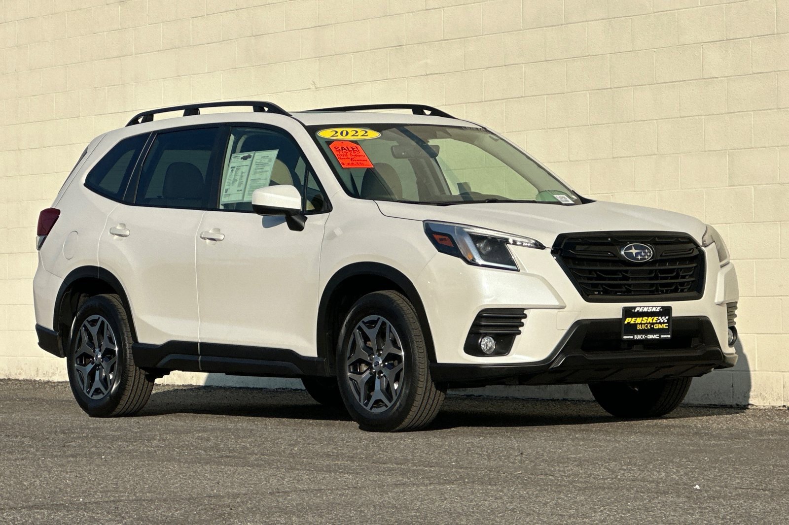 Used 2022 Subaru Forester Premium image 2