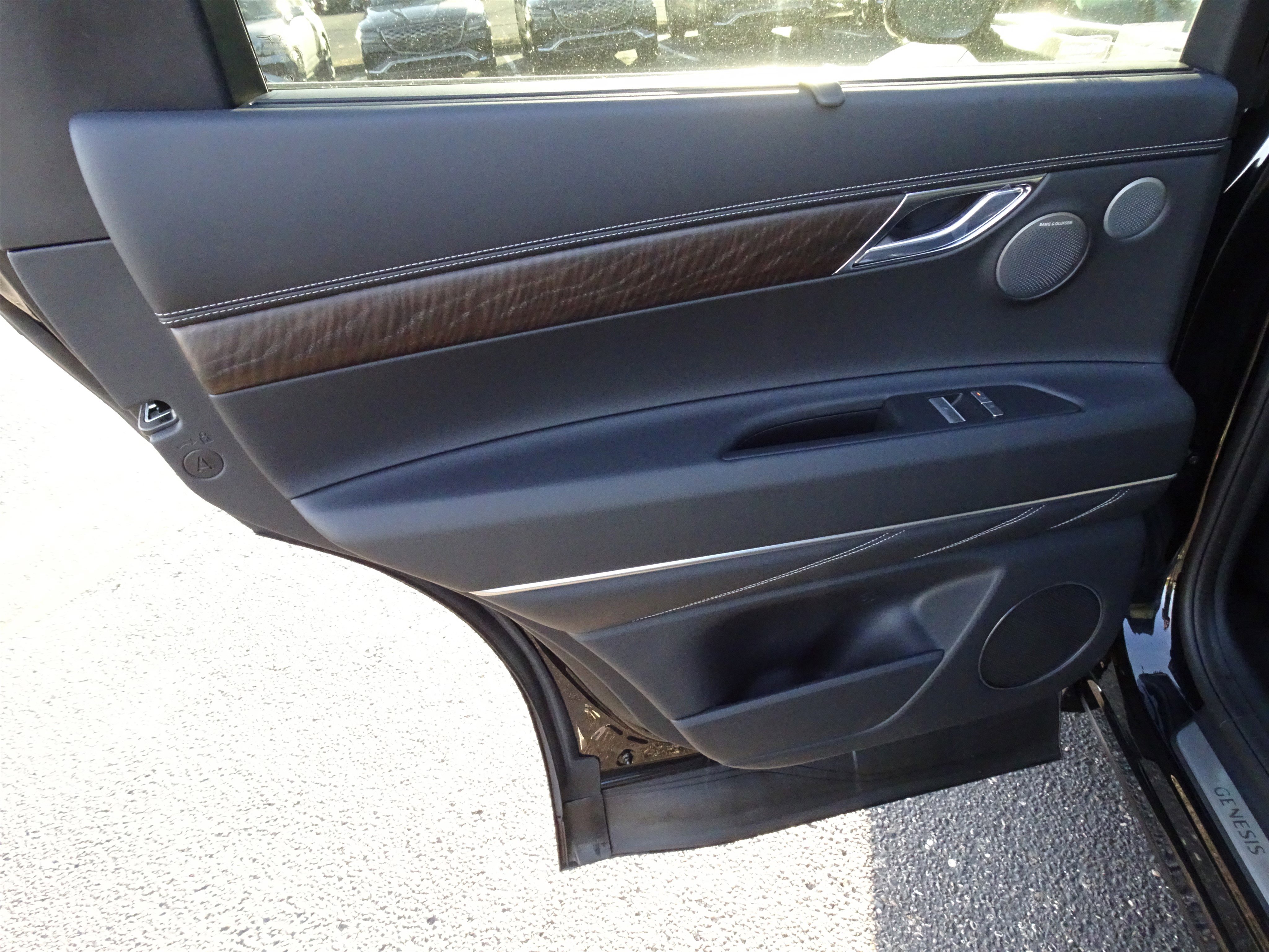 New 2026 Genesis GV80 2.5T Prestige image 13