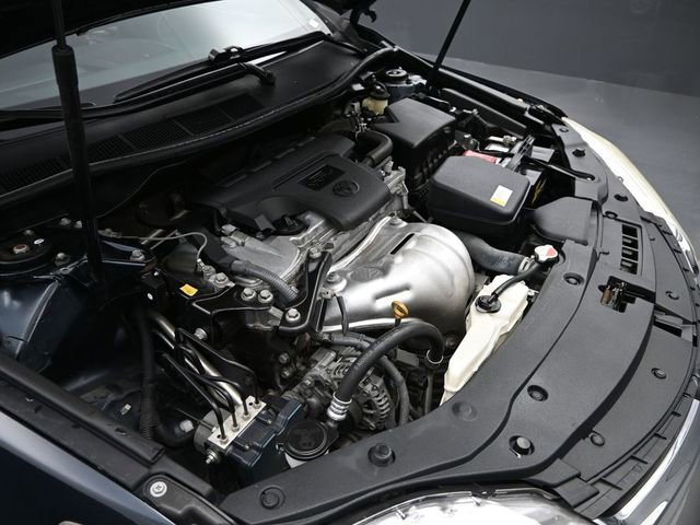 Used 2016 Toyota Camry LE image 41