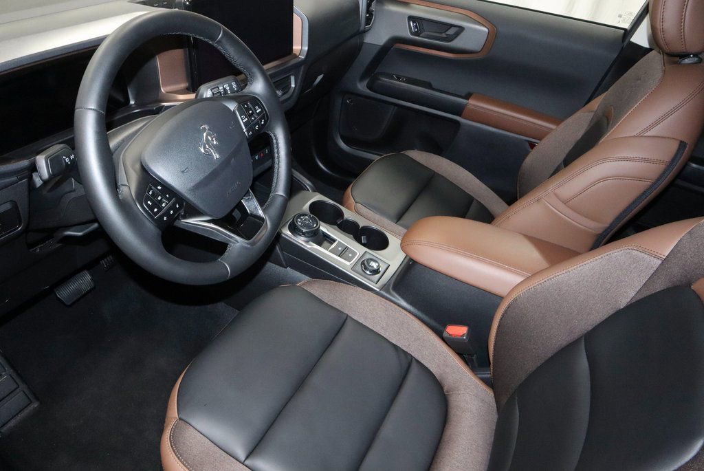 Certified 2025 Ford Bronco Sport Outer Banks w/ Outer Banks Tech Package+ image 26