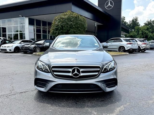 Certified 2019 Mercedes-Benz E 300 4MATIC image 3