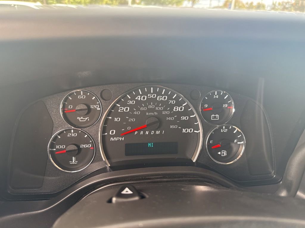 New 2025 Chevrolet Express 2500 w/ Driver Convenience Package image 20