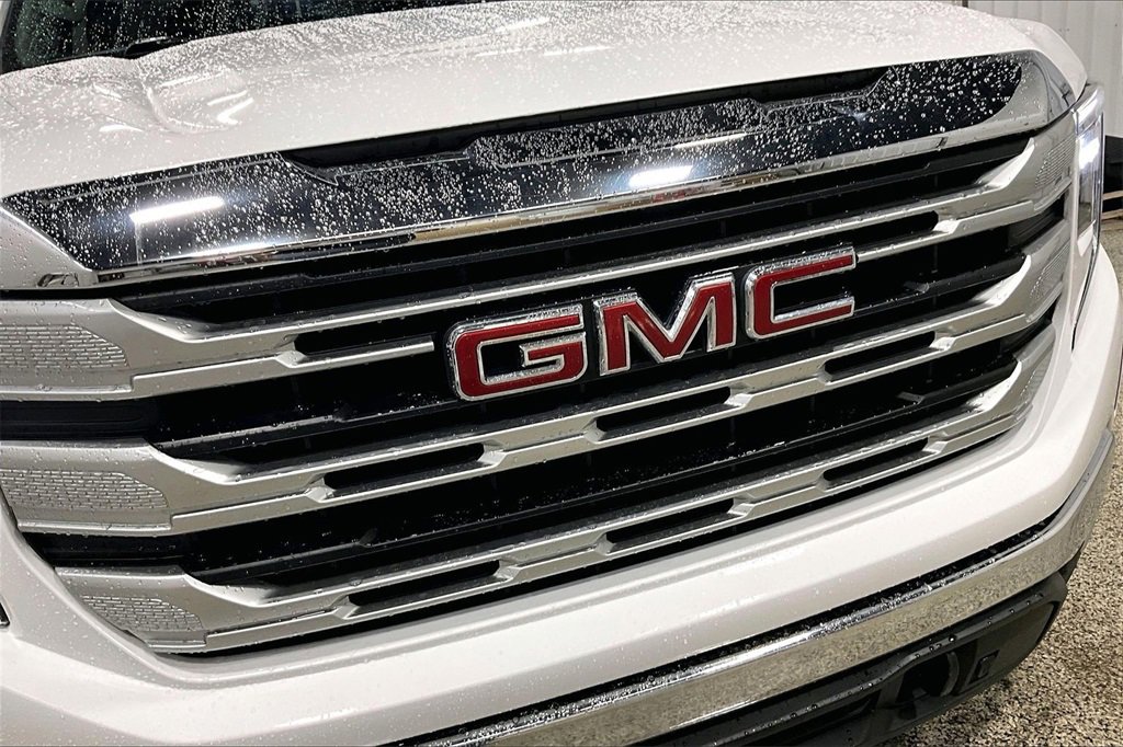 Used 2023 GMC Sierra 1500 SLE image 32