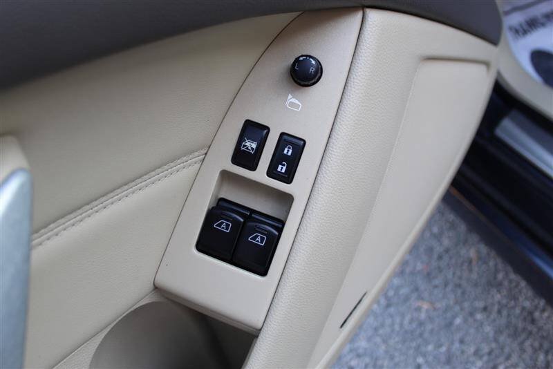 Used 2009 INFINITI G37 x Coupe w/ Premium Pkg AWD/4WD image 14