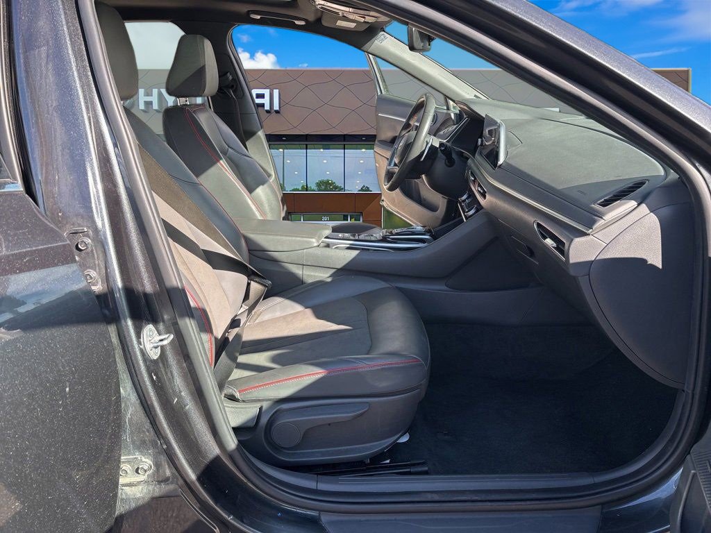Used 2023 Hyundai Sonata SEL Plus image 10