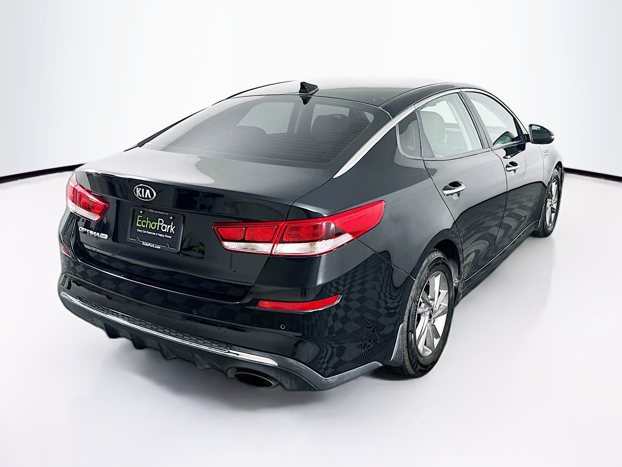 Used 2019 Kia Optima LX FWD image 9