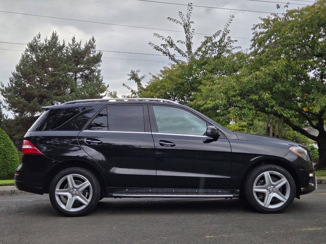Used 2015 Mercedes-Benz ML 400 4MATIC image 10