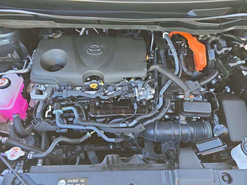 Used 2025 Toyota Sienna Platinum AWD/4WD image 33