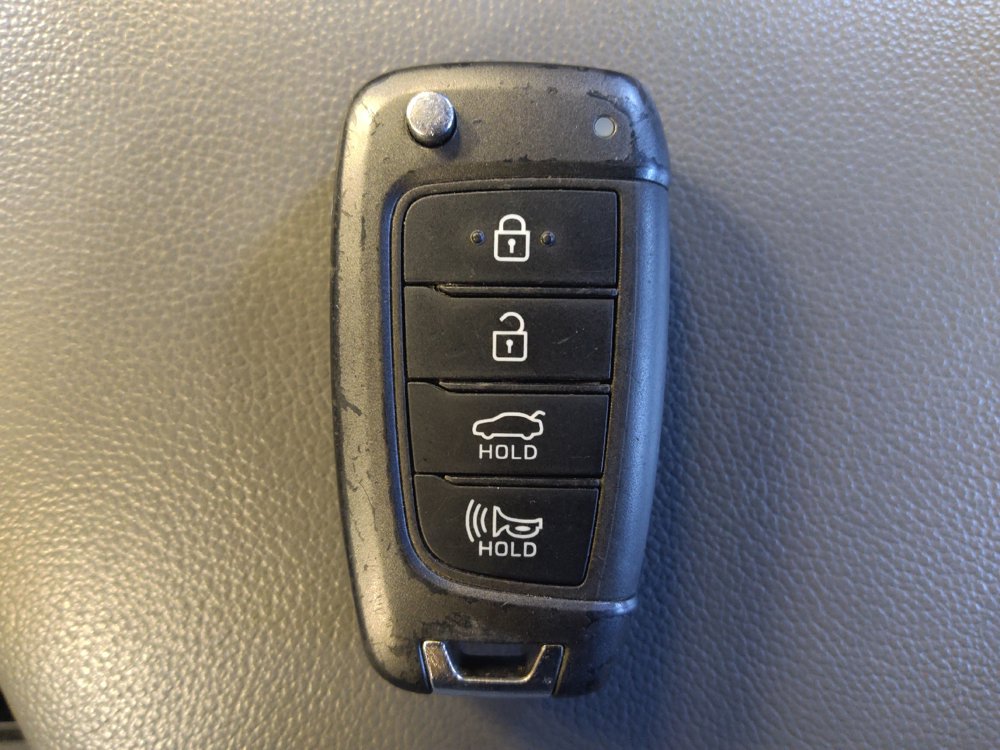 Used 2021 Hyundai Elantra SE FWD image 32