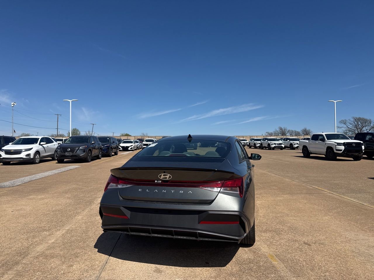 Used 2026 Hyundai Elantra Sport image 21