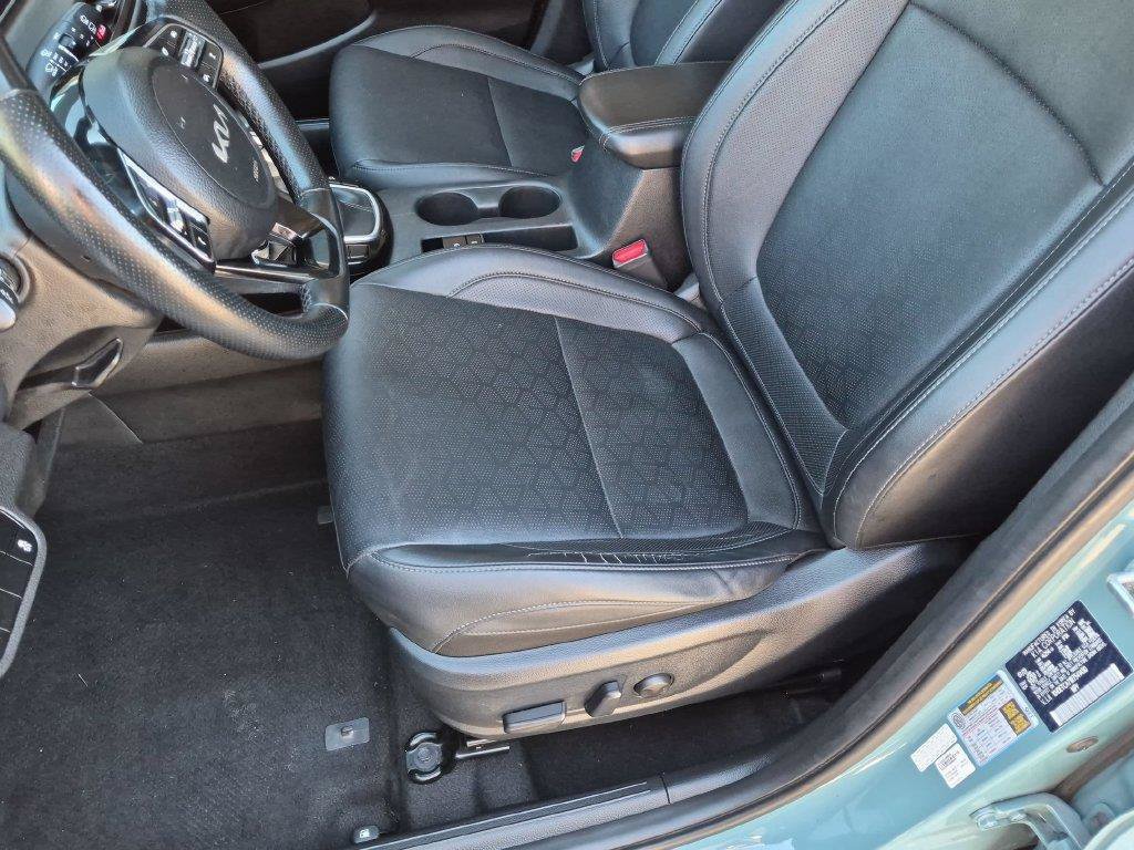 Certified 2024 Kia Seltos SX AWD/4WD image 21