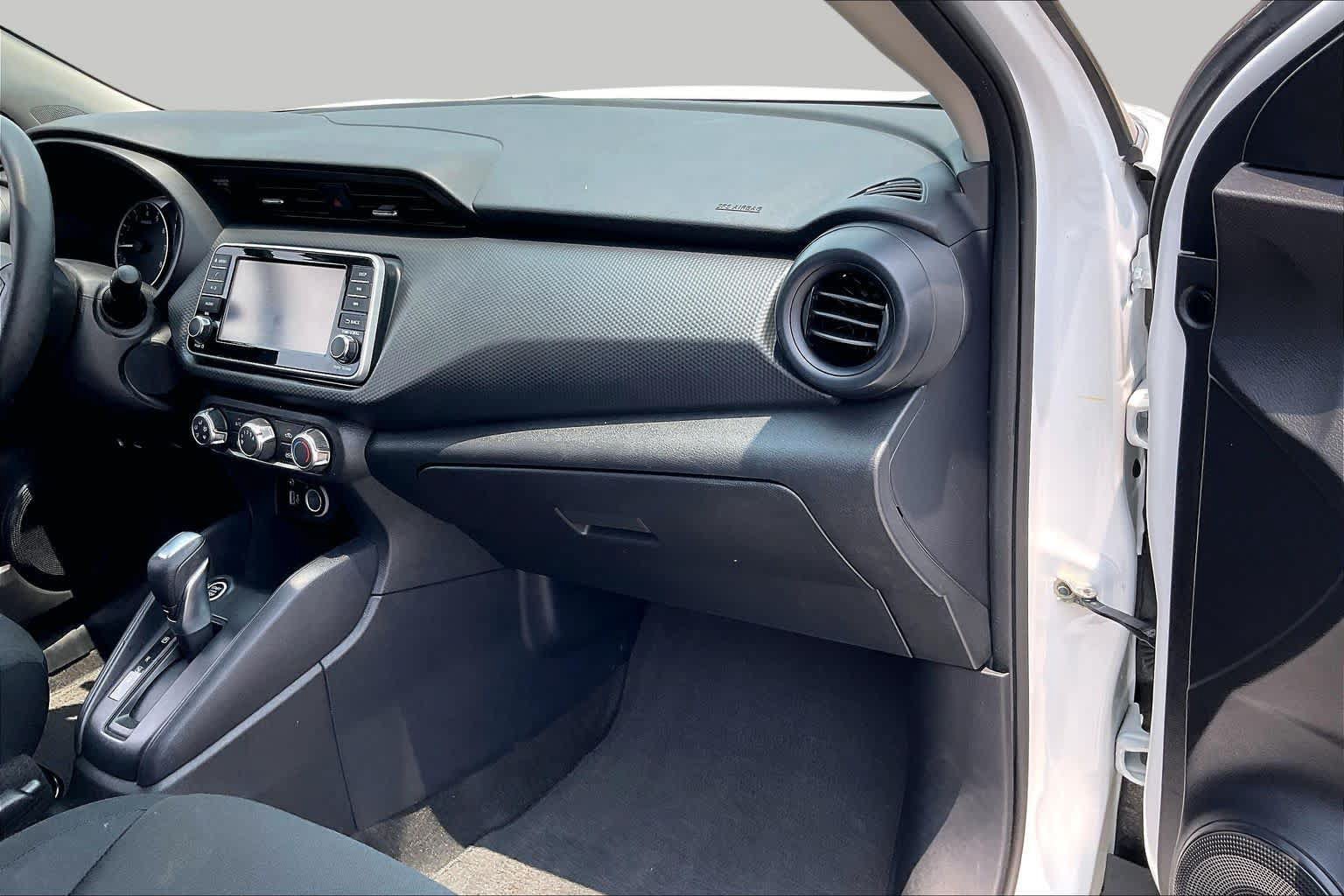 Used 2024 Nissan Kicks S FWD image 18