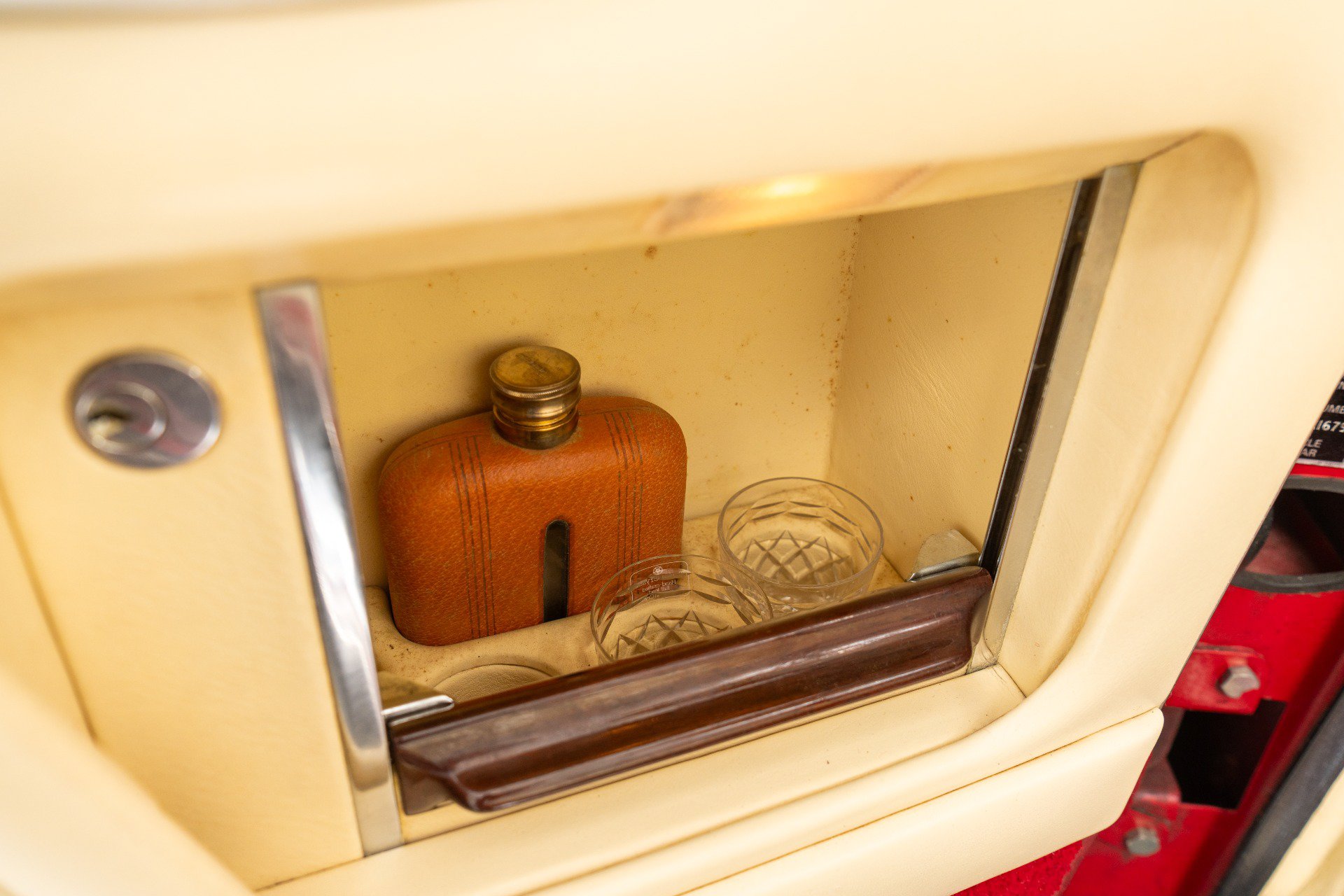 Used 1987 Rolls-Royce Corniche RWD image 30