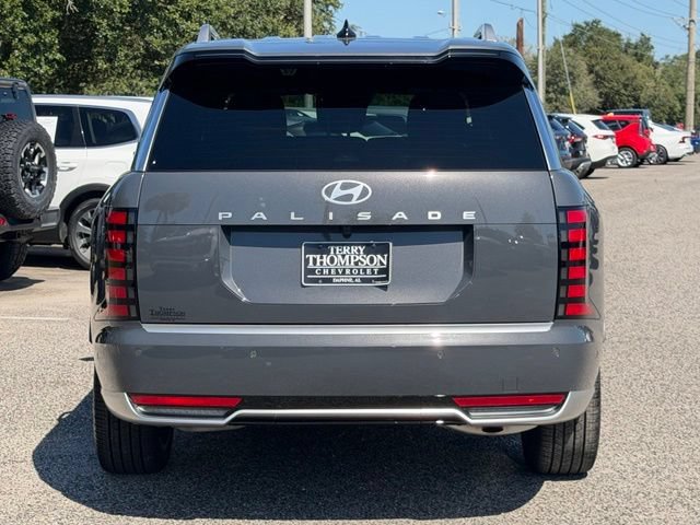 Used 2026 Hyundai Palisade Calligraphy FWD image 3