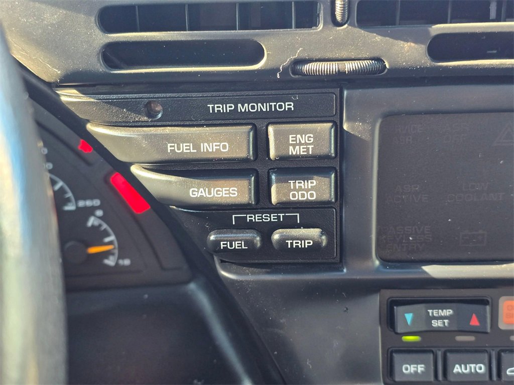 Used 1994 Chevrolet Corvette ZR1 image 25